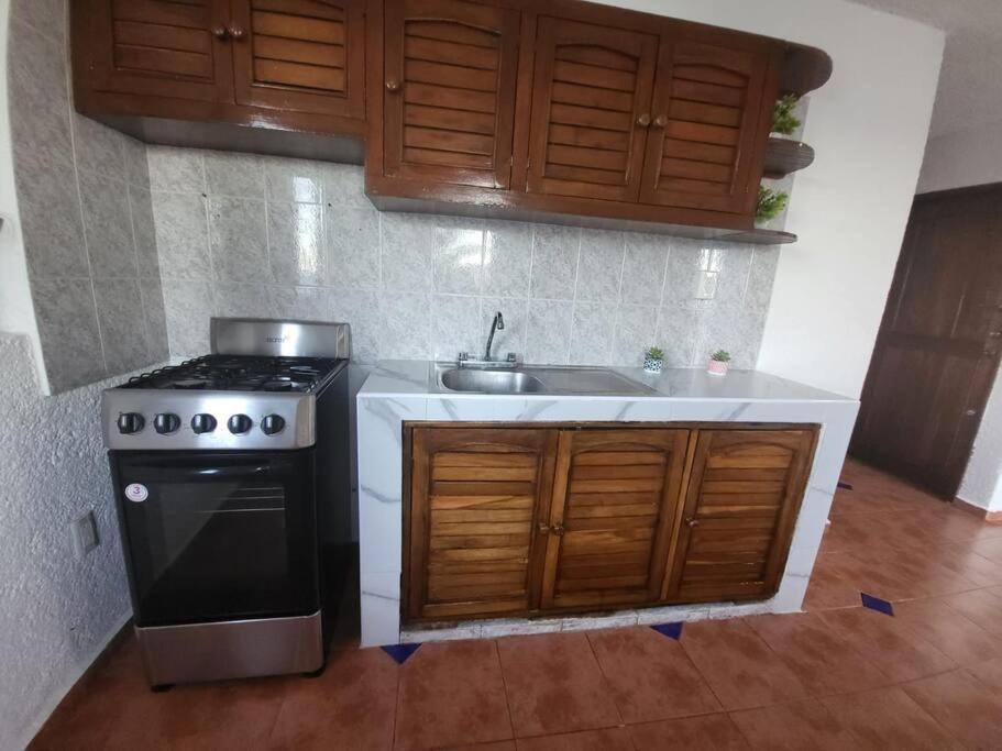 2 Rooms Apartment With Private Beach In Puerto Juarez Cancun Exterior photo